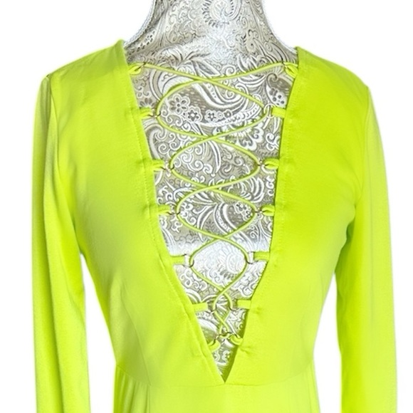 Sexy Stretchy Party Club Dancer Lime Green Dress Summer Miami Bodycon Size 10 - Picture 3 of 3